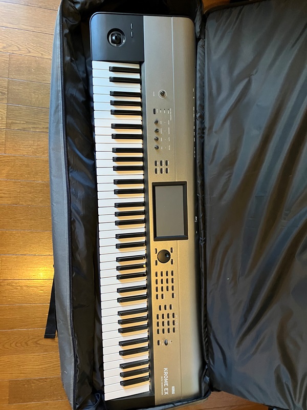 KORG KROME EX73の画像